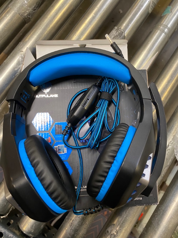 Photo 1 of Pacrate Gaming Headset with Microphone for PC PS4 PS5 Headset Noise Cancelling Gaming Headphones for Laptop Mac Switch Xbox One Headset with LED Lights Deep Bass for Kids Adults Black Blue
