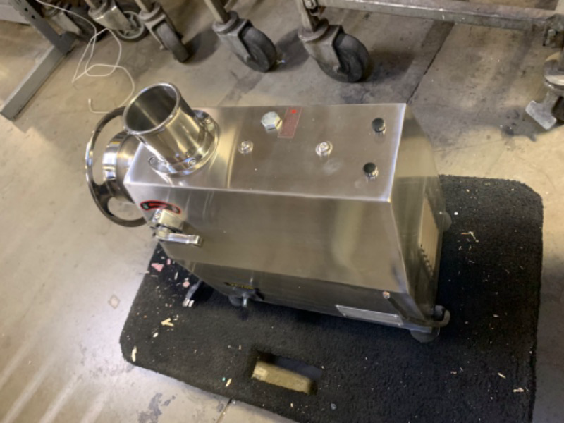 Photo 2 of 2200 W Commercial Meat Grinder 770 lb./Hour Electric Sausage Maker With 2-Grinding Heads and 2-Blades --- Box Packaging Damaged, Item is New, Power Cord Cut, Does Not Turn on, Needs Repair
