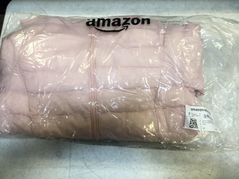 Photo 2 of Amazon Essentials Women's Lightweight Long-Sleeve Full-Zip Water-Resistant Packable Hooded Puffer Jacket - XS -