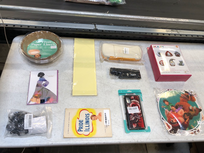 Photo 1 of 10 MISC ITEM BAG LOT