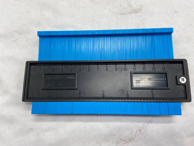 Photo 2 of WNAVX Irregular Contours Gauge Arc Ruler Gauge Contour Profile Scale Template Curvature Scale Tiling Laminate Hand Tools for Woodworking Templates, Tiles (Color : 6 inch-Blue)