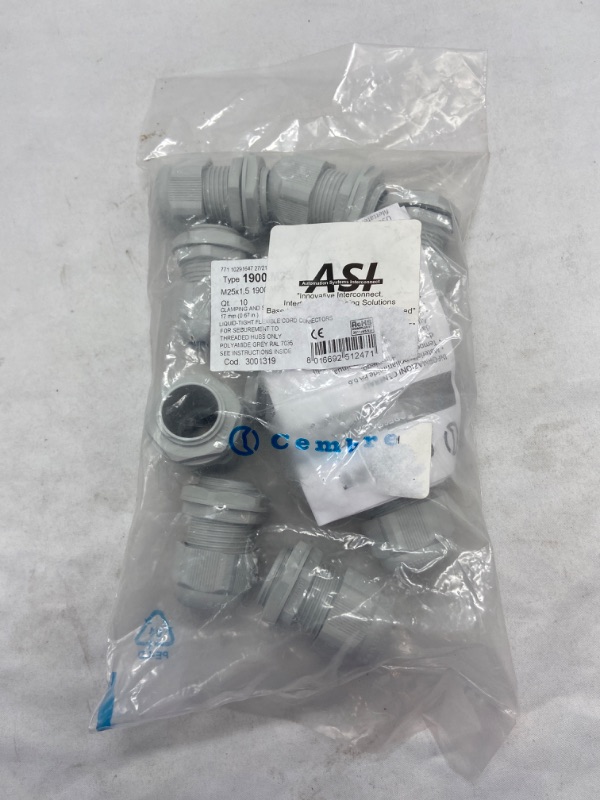 Photo 1 of ASI 3001328 Maxiblock Nylon Cable Gland with Locknut, M50 Thread, 55 mm Nut, 27 to 35 mm Clamping Range, Light Gray (Pack of 10)