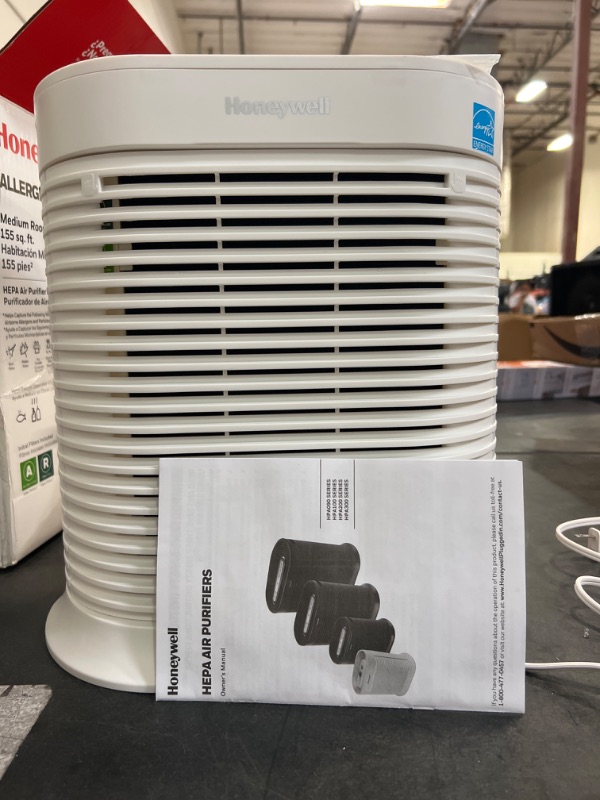 Photo 2 of Honeywell HPA104 HEPA Air Purifier for Medium Rooms - Microscopic Airborne Allergen+ Reducer, Cleans Up To 750 Sq Ft in 1 Hour - Wildfire/Smoke, Pollen, Pet Dander, and Dust Air Purifier – White White Medium Room