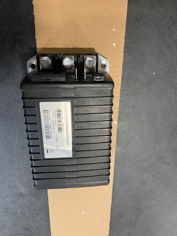 Photo 2 of DC Motor Controller 1510A-5251 1510A-5250 1510-5201 48V 250A for Curtis DC Motor Controller 1510-5201 / 1510-5251 / 1510-5250 Compatible with Golf Carts Club Ca