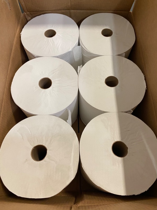 Photo 3 of Scott® Essential Universal High-Capacity Hard Roll Towels (01005), with Absorbency Pockets™, 1.5" Core, White, (1,000'/Roll, 6 Rolls/Case, 6,000'/Case)