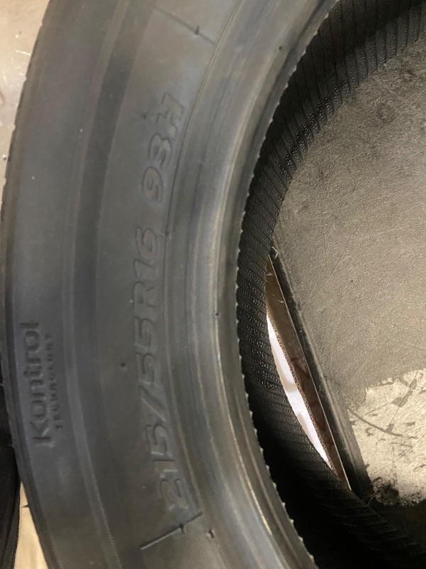 Photo 1 of Hankook Kinergy GT h436 P215/55R16 93H BSW All-Season Tire