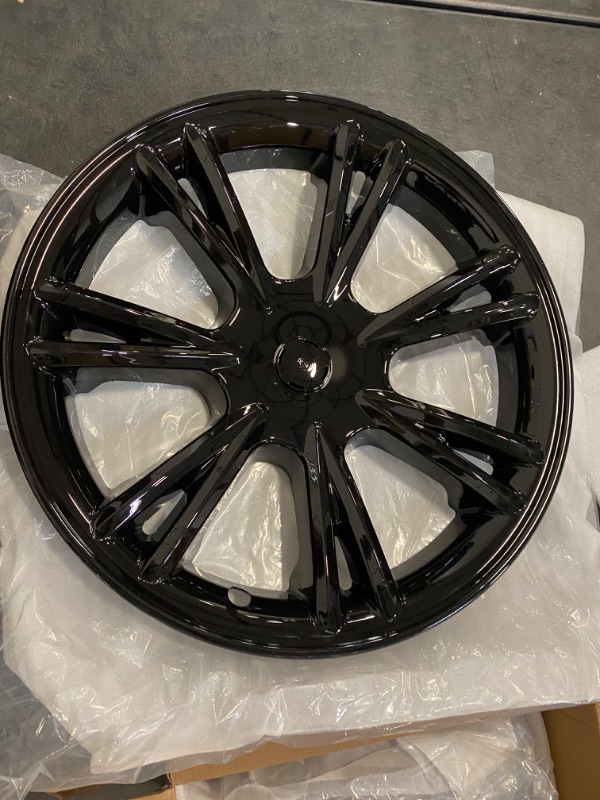 Photo 2 of 19 Inch Wheel Cover, Wheel Hub Cover Quick Installation for Model Y 2020 to 2023 (Bright Black)