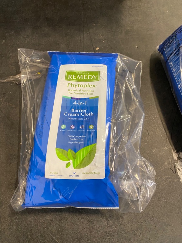 Photo 2 of Medline  Remedy Phytoplex 4-in-1 Barrier Cream Cloths with Dimethicone ( 3 pack )