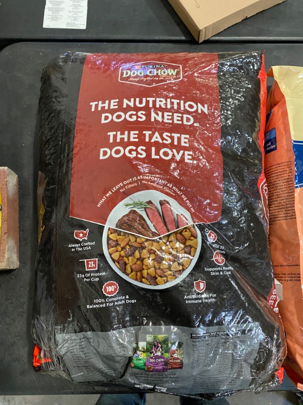 Photo 3 of Purina Dog Chow Complete Adult with Real Beef Dry Dog Food 40LB