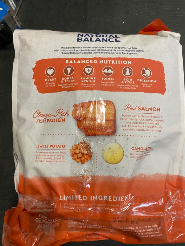Photo 1 of Natural Balance Limited Ingredient Adult Grain-Free Dry Dog Food, Salmon & Sweet Potato Recipe, 6 Pound (Pack of 1)
