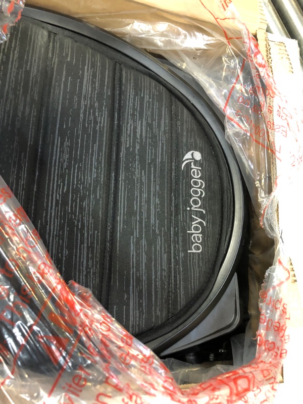 Photo 1 of Baby Jogger City Tour 2 Single Stroller - Jet