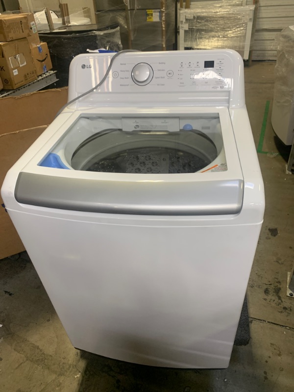 Photo 2 of 4.8 Cu. Ft. Top Load Washr in White with 4-Way Agitator and TurboDrum Technology
