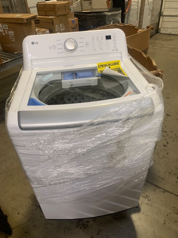 Photo 2 of 4.8 Cu. Ft. Top Load Washr in White with 4-Way Agitator and TurboDrum Technology
