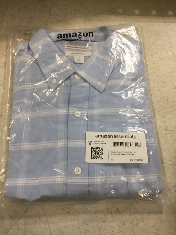 Photo 2 of Amazon Essentials Men's Regular-Fit Short-Sleeve Pocket Oxford Shirt X-Large Blue Windowpane- SIZE XL 