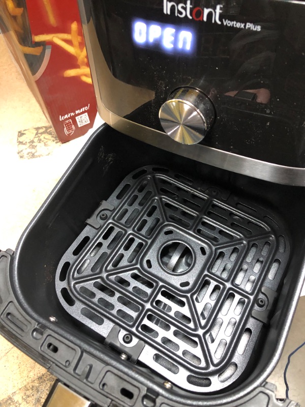 Photo 4 of 103458 4 Qt. Vortex Plus Air Fryer