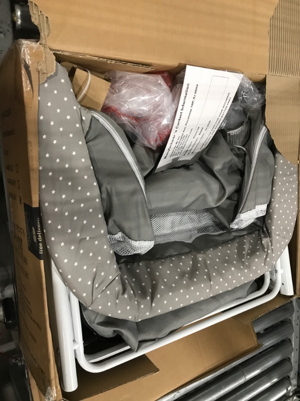 Photo 2 of Dream on Me Traveler Portable Bassinet in Grey

