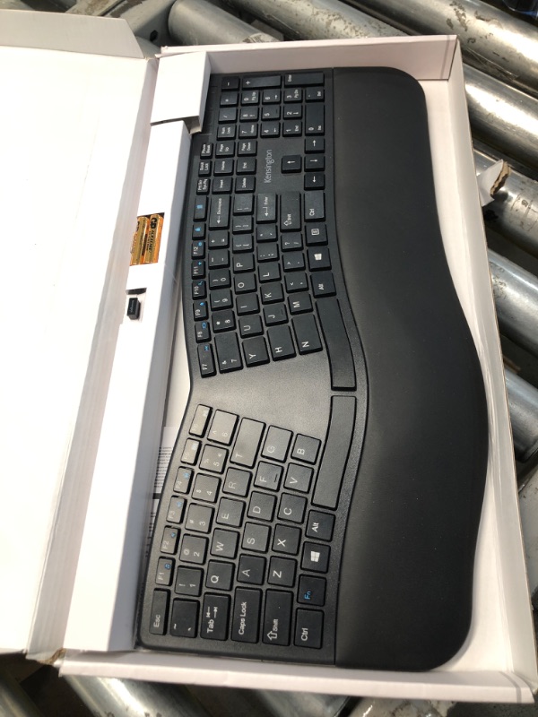 Photo 2 of Pro Fit Ergo K75401US Wireless Keyboard