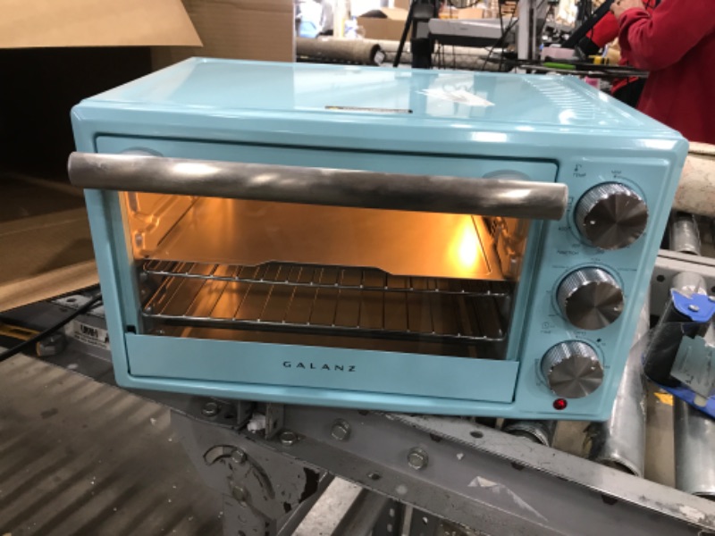 Photo 3 of Galanz Large 6-Slice True Convection Toaster Oven, 8-in-1 Combo Bake, Toast, Roast, Broil, 12” Pizza, Dehydrator with Keep Warm Setting, Retro Blue
