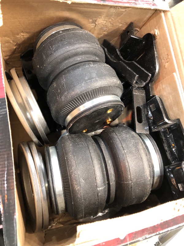Photo 1 of Air Lift 89375 LoadLifter 5000 Ultimate Plus Air Suspension Kit
