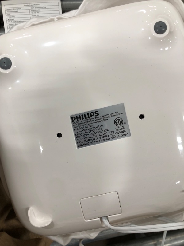 Photo 2 of Philips Hue UVC Disinfection Box
