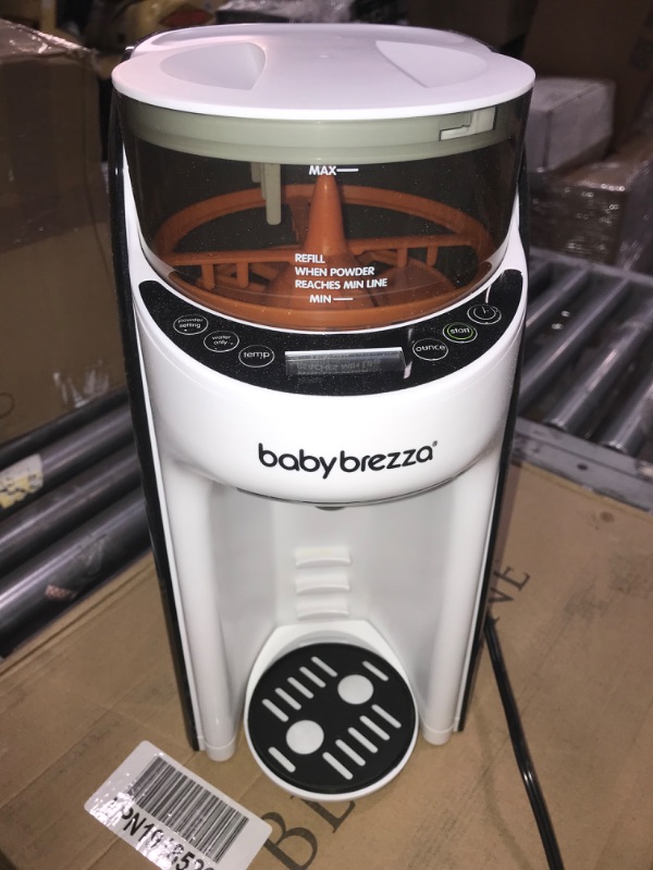 Photo 4 of Baby Brezza New and Improved Formula Pro Advanced Dispenser Machine