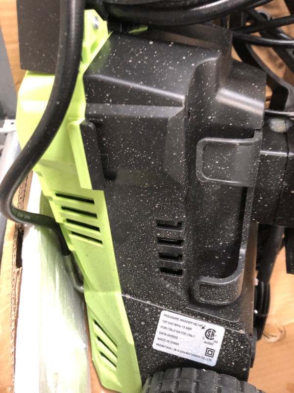 Photo 2 of (DOES NOT FUNCTION**WHOLESUN 3000PSI Electric Pressure Washer 2.4GPM Power Washer 1600W High Pressure Cleaner Machine with 4 Nozzles Foam Cannon for Cars, Homes, Driveways, Patios (Green)
**DID NOT POWER ON**