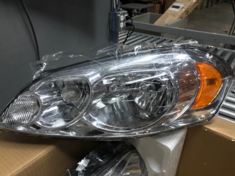 Photo 3 of AUTOSAVER88 Headlight Assembly Compatible with 2006-2013 Chevy Impala 06 07 Chevy Monte Carlo Replacement Headlamp Driving Light Chrome Housing Amber Reflector Clear Lens 25958359 25958360 A Chrome Housing Amber Reflector Clear Lens OE Replacement