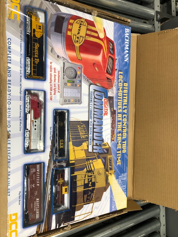 Photo 2 of Bachmann Digital Commander HO Scale Electric Train Set