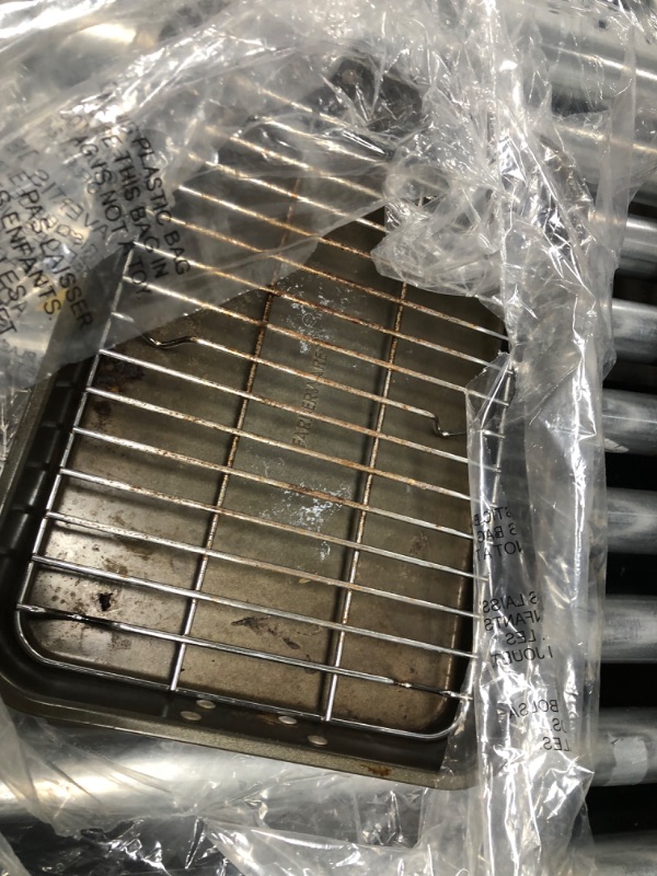 Photo 5 of **INCOMPLETE, PARTS ONLY, USED ITEM!!!
Cuisinart 7117-16UR Chef's Classic 16-Inch Rectangular Roaster with Rack, Stainless Steel Rectangular Roaster w/Rack 16-Inch