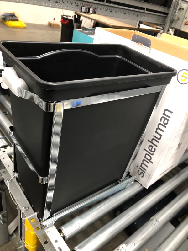 Photo 1 of **MISSING LID, PARTS ONLY***
simplehuman 30 Liter / 8 Gallon Under Counter Kitchen Cabinet Pull-Out Trash Can, Heavy-Duty Steel Frame & Wall Mount Paper Towel Holder, Stainless Steel Trash Can Trash Can + Paper Towel Holder