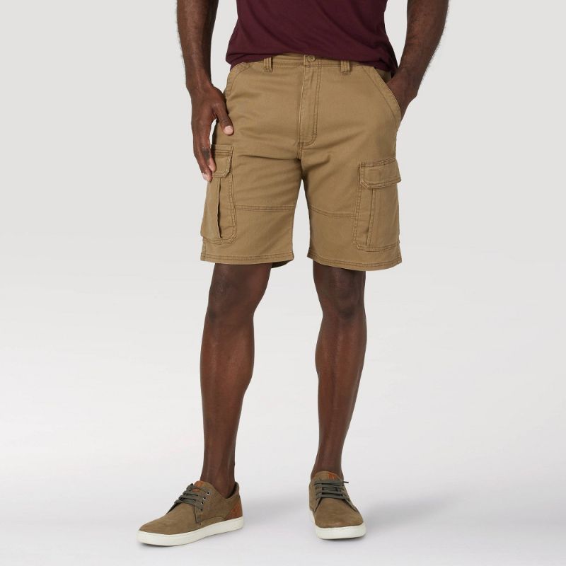 Photo 1 of SIZE:36 - Wrangler Men's 10&#; Relaxed Fit Flex Cargo Shorts -
