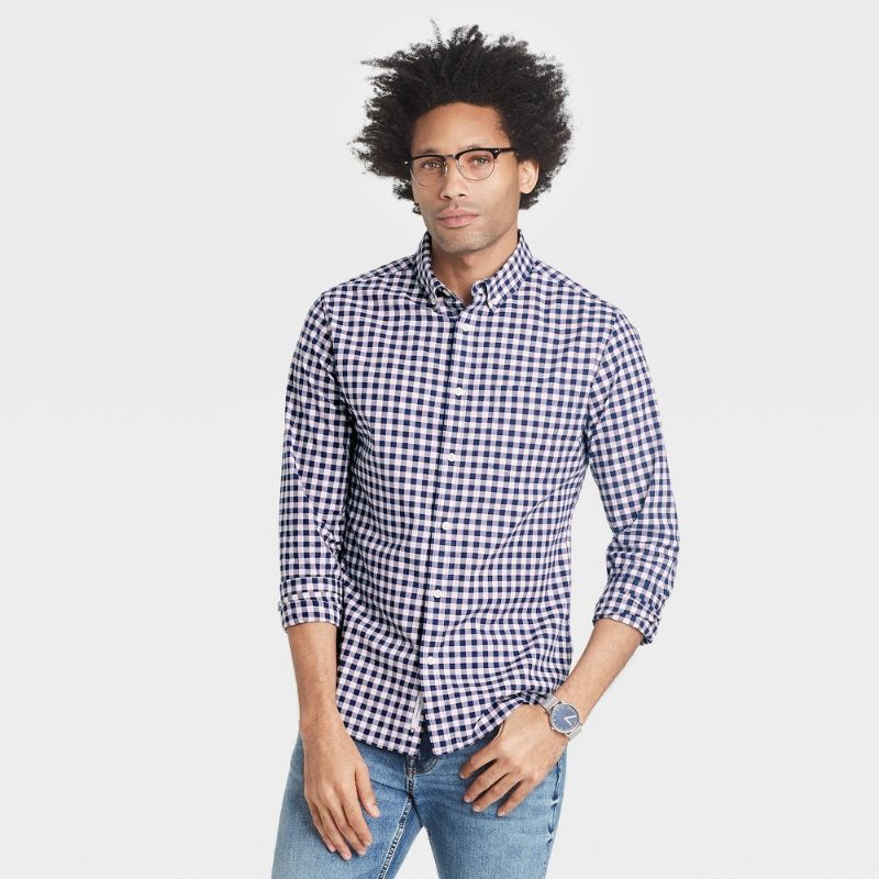 Photo 1 of SIZE: M - Men's Checked Sim Fit Stretch Popin Ong Seeve Button-Down Shirt - Goodfeow & Co™
