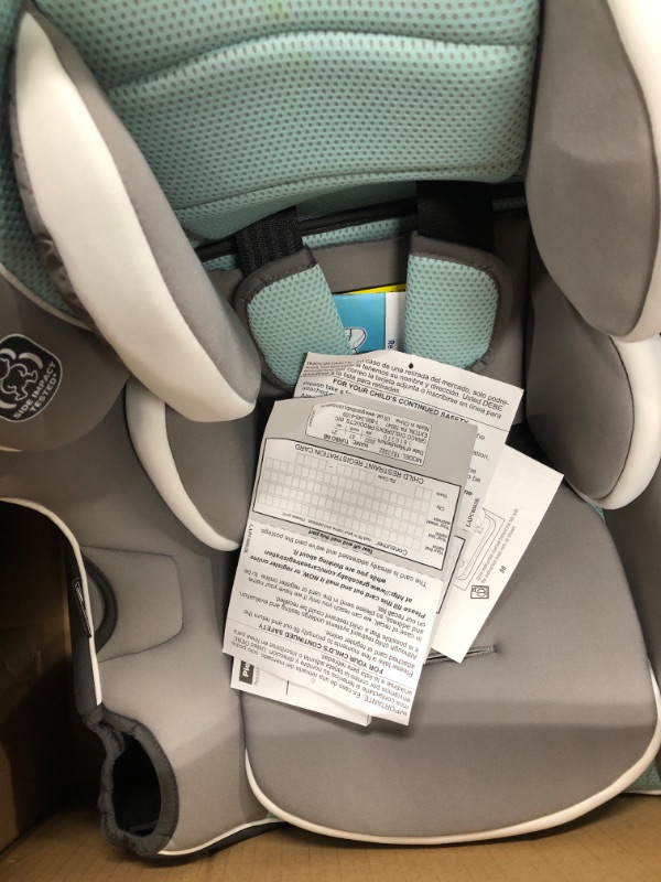 Photo 4 of Graco - Extend2Fit Convertible Car Seat, Spire