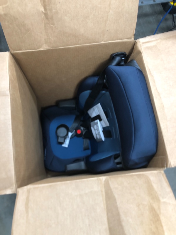 Photo 2 of Cosco Finale DX 2 in 1 Booster Car Seat Sport Blue