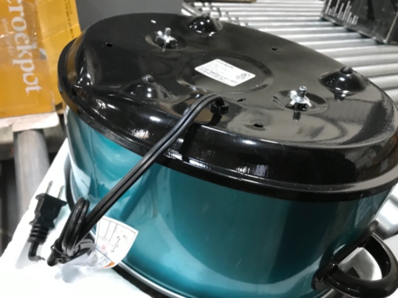 Photo 7 of Crockpot SCV700-KT Deisgn to Shine 7QT Slow Cooker, Turquoise
