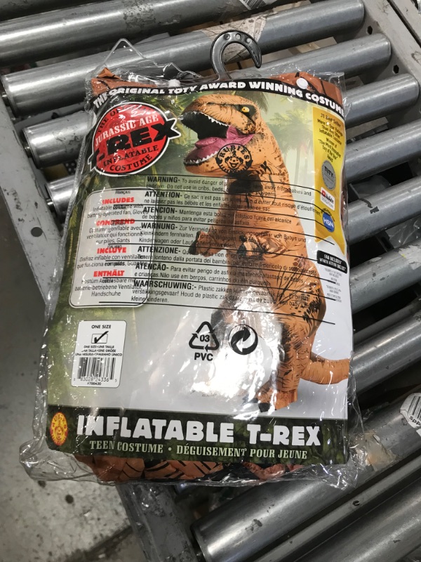 Photo 3 of Universal Studios BuySeasons Jurassic World 2 Inflatable T-Rex Teen Costume44 Medium