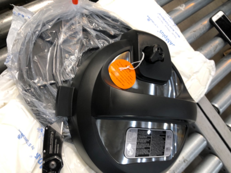 Photo 1 of **Damaged**powers on**
Instant Pot Duo Crisp 11-in-1 Air Fryer and Electric Pressure Cooker Combo with Multicooker Lids that Air Fries, Steams, Slow Cooks, Sautés, Dehydrates, & More, Free App With Over 800 Recipes, 6 Quart

