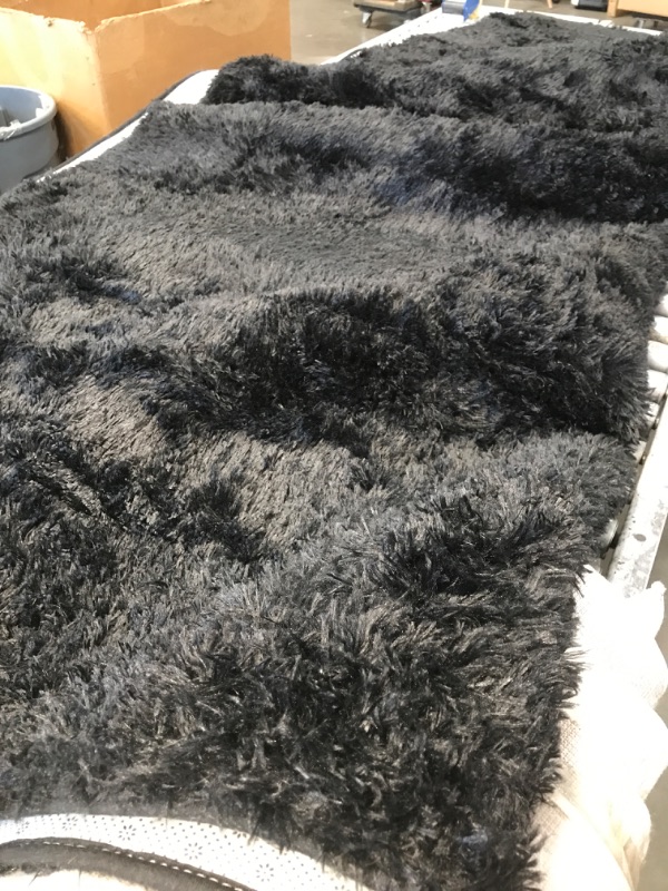 Photo 2 of 
Kelarea Super Soft Shaggy Rug Fluffy Bedroom Carpets, 8'x10' Feet Black, Modern Indoor Fuzzy Plush Area Rugs for Living Room Dorm Home Decorative Kids Girls...
Color:Black