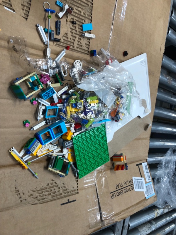 Photo 2 of *INCOMPLETE* LEGO Creator 3in1 Ferris Wheel 31119 Building Kit with Rebuildable Toy Bumper Cars, Boat Swing and 5 Minifigures; New 2021 (1,002 Pieces) Frustration-Free Packaging