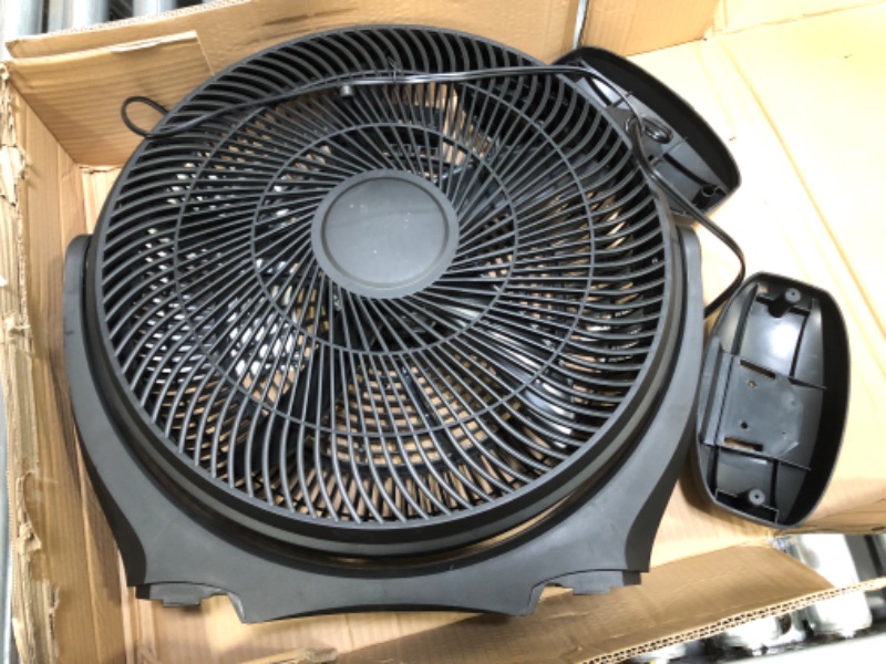 Photo 2 of 18 Inch Plastic Floor Fan, Black
