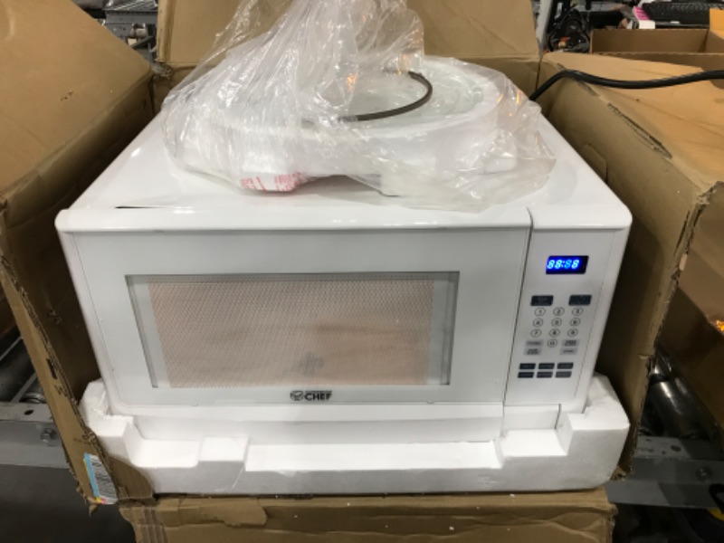 Photo 2 of ***PARTS ONLY*** Commercial Chef 1.4-Cu. Ft. Countertop Microwave - White