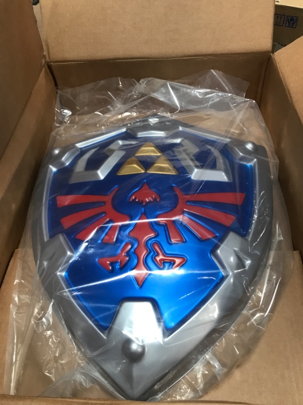 Photo 2 of Disguise Link Shield - the Legend of Zelda