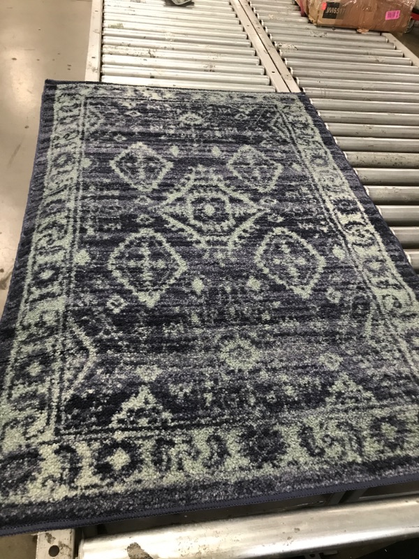 Photo 1 of 2'6X3'9 BLUE AREA RUG