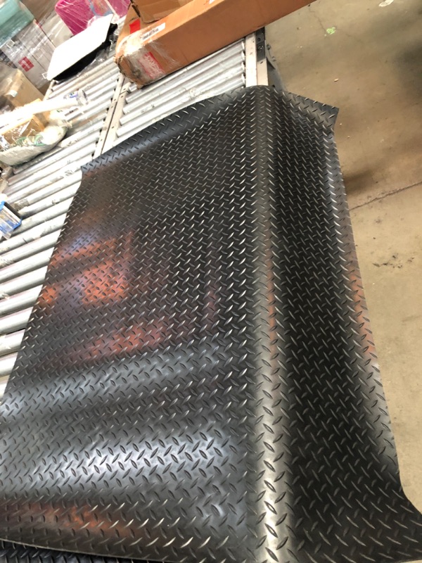 Photo 2 of 48.5 inches x 37 inches diamond plate mat 