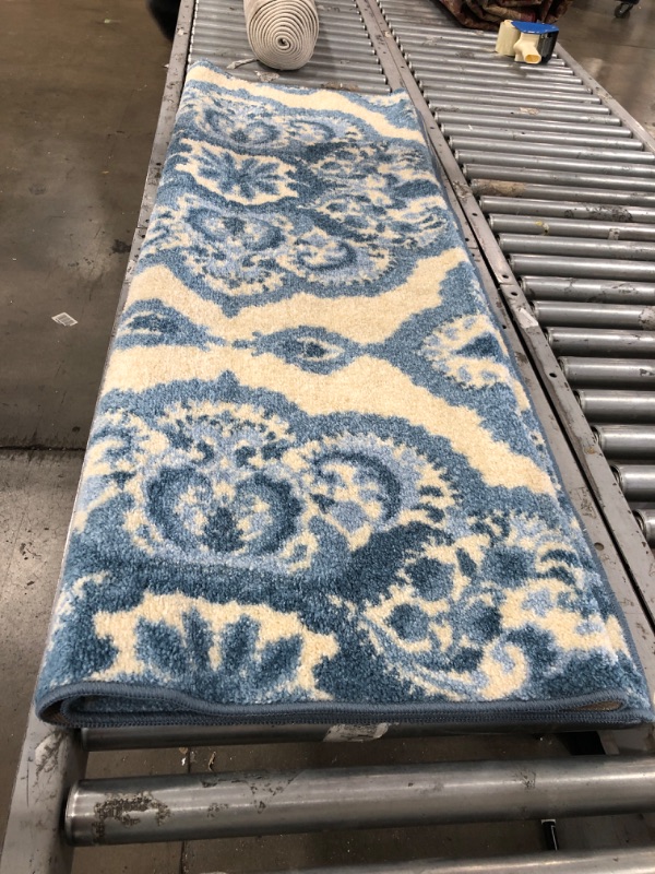 Photo 1 of 5' X 7' ARUA RUG INDOOR/OUTDOOR BLUE IVORY