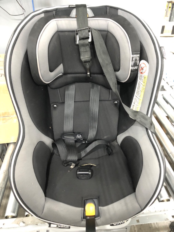 Photo 2 of Chicco Convertible Car Seat - Carbon