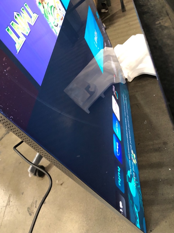 Photo 6 of **OPENED TO VERIFY PARTS**
Samsung - 75” Class QN900B Neo QLED 8K Smart Tizen TV
