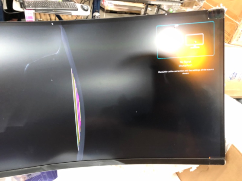 Photo 2 of DAMAGED SCREEN SMALL CRACK 
SAMSUNG 49-inch Odyssey G9 Gaming Monitor | QHD, 240hz, 1000R Curved, QLED, NVIDIA G-SYNC & FreeSync | LC49G95TSSNXZA Model