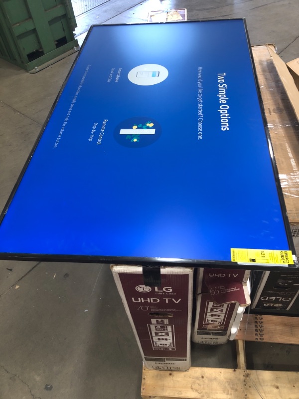 Photo 5 of *SEE NOTE* SAMSUNG 65" ClassQLED 4K LS03B Series The Frame Quantum HDR,Art Mode,Anti-Reflection Matte Display Screen,Slim Fit Wall Mount Included,Smart TV,Bluetooth with Alexa Built-In(QN65LS03BAFXZA,2022 Model)
MISSING POWER CORD
