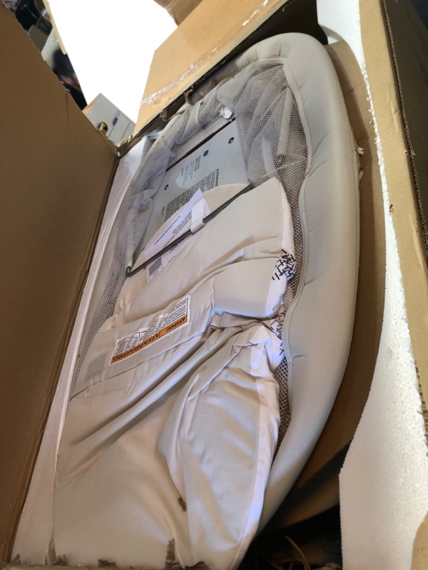 Photo 1 of 4moms mamaRoo sleep bassinet